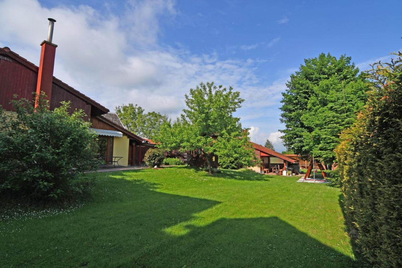 Vip Apartmany Besenova Exterior photo