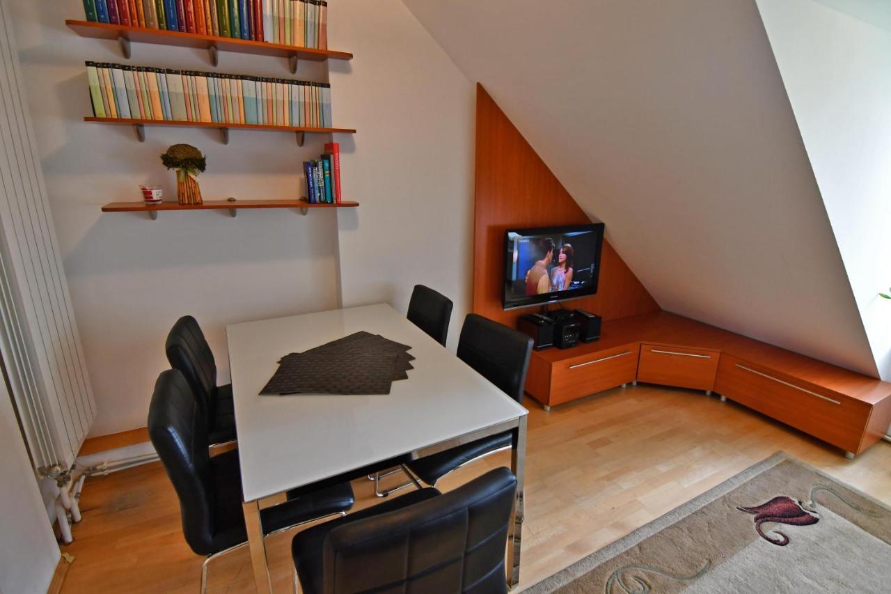 Vip Apartmany Besenova Exterior photo
