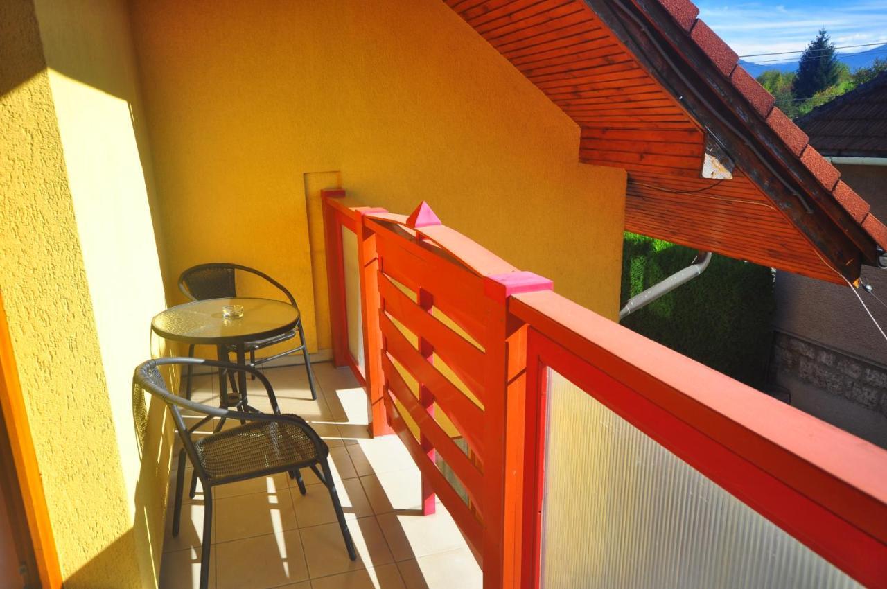 Vip Apartmany Besenova Exterior photo