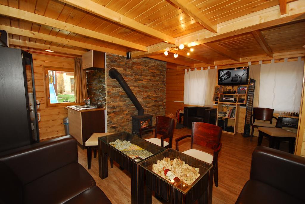 Vip Apartmany Besenova Exterior photo