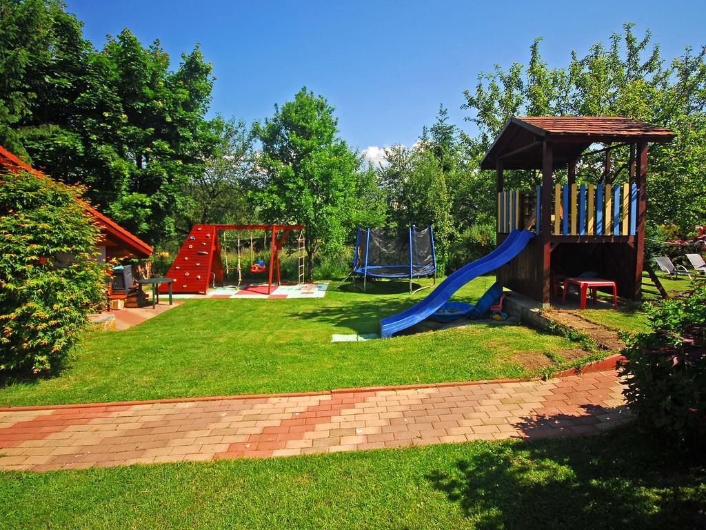 Vip Apartmany Besenova Exterior photo
